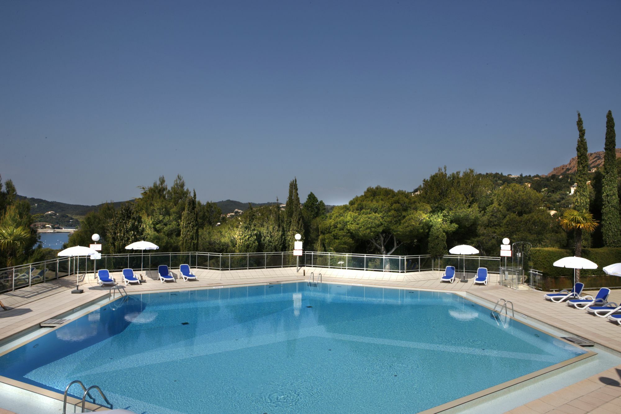 Village Club Les Mas De L'Esterel Saint-Raphaël Zewnętrze zdjęcie